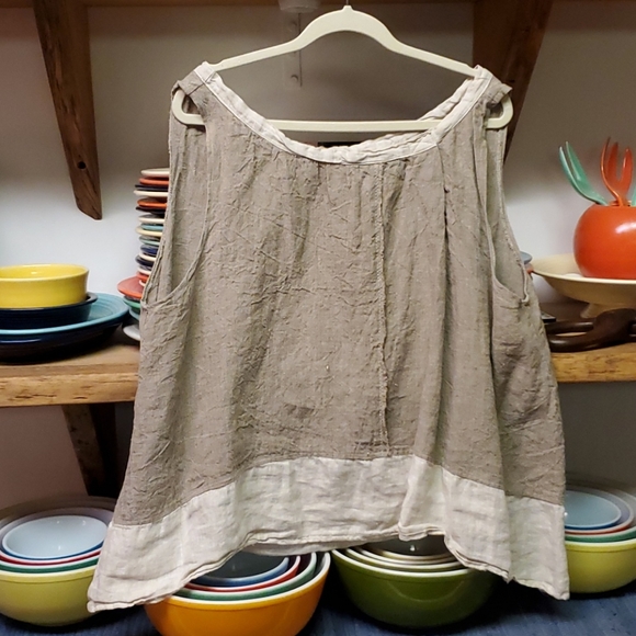 "2"💥SOLD OUT💥Magnolia Pearl raw linen tank top - Picture 7 of 8